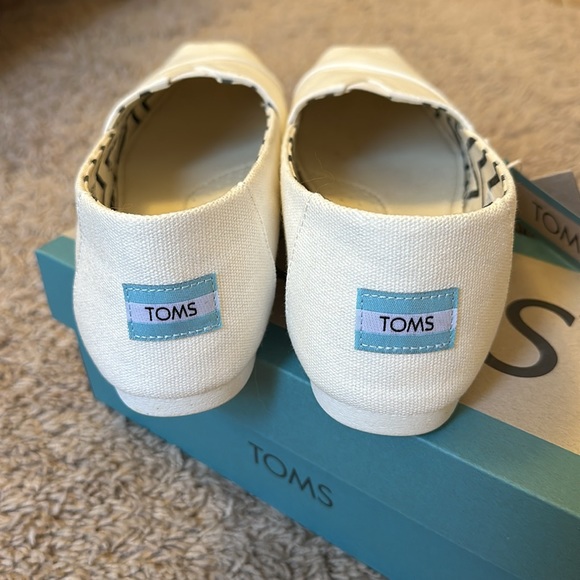 NWT TOMS ALPARGATA SHOES - see description - Picture 5 of 8